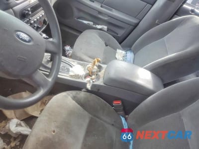 Zdjęcie 8 z 12 samochodu: 2007 FORD TAURUS SE VIN:1FAFP53U77A124133 - miniatura