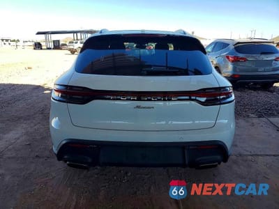 Zdjęcie 6 z 14 samochodu: 2022 PORSCHE MACAN VIN:WP1AA2A50NLB00188 - miniatura