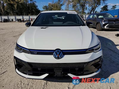 Piąte zdjęcie samochodu w środku: 2025 VOLKSWAGEN GOLF R VIN:WVWEB7CD0SW215028 - miniatura