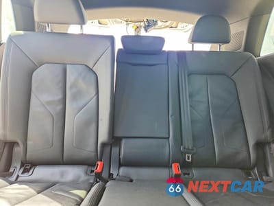 Zdjęcie 10 z 14 samochodu: 2020 AUDI Q3 PREMIUM VIN:WA1AECF37L1073562 - miniatura