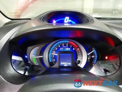 Zdjęcie 9 z 11 samochodu: 2011 HONDA INSIGHT EX VIN:JHMZE2H79BS008139 - miniatura