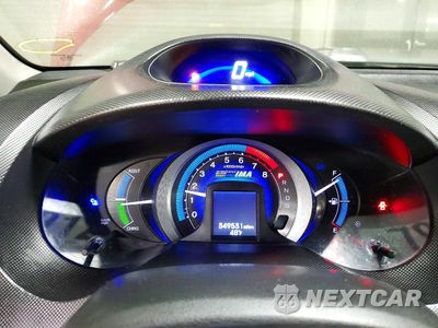 Zdjęcie 9 z 12 samochodu: 2011 HONDA INSIGHT EX VIN:JHMZE2H79BS008139 - miniatura