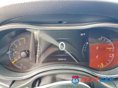 Zdjęcie 9 z 12 samochodu: 2020 JEEP GRAND CHEROKEE LIMITED VIN:1C4RJFBG2LC362643 - miniatura