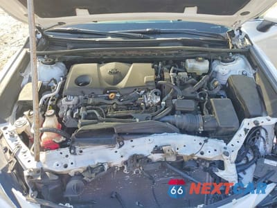 Zdjęcie 11 z 12 samochodu: 2022 TOYOTA CAMRY HYBRID XLE VIN:4T1F31AK9NU582490 - miniatura