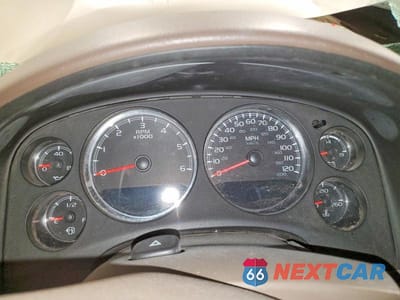 Zdjęcie 9 z 12 samochodu: 2011 GMC YUKON XL K1500 SLT VIN:1GKS2KE38BR224900 - miniatura