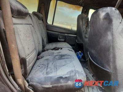 Zdjęcie 11 z 13 samochodu: 1999 FORD EXPLORER VIN:1FMZU32P7XZB54746 - miniatura