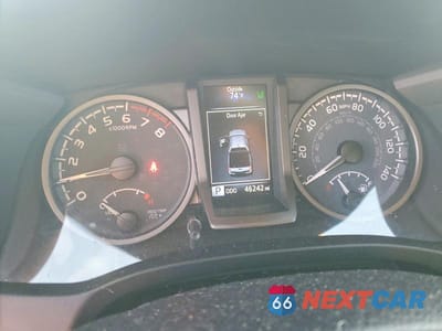 Zdjęcie 9 z 12 samochodu: 2022 TOYOTA TACOMA TRD OFF-ROAD VIN:3TMCZ5ANXNM499775 - miniatura