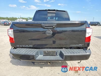Zdjęcie 6 z 12 samochodu: 2018 NISSAN TITAN PRO-4X VIN:1N6AA1E51JN547579 - miniatura