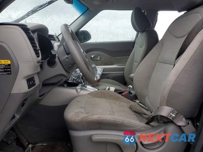 Zdjęcie 7 z 11 samochodu: 2017 KIA SOUL EV BASE VIN:KNDJP3AE7H7018610 - miniatura