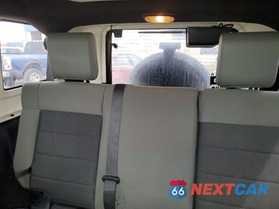 Zdjęcie 10 z 13 samochodu: 2008 JEEP WRANGLER UNLIMITED X VIN:1J4GA39128L614092 - miniatura