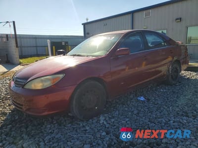 2002 TOYOTA CAMRY LE JTDBE32K320038013 - główne zdjęcie licytacji z USA - miniatura