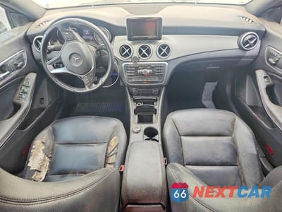 Zdjęcie 8 z 11 samochodu: 2014 MERCEDES-BENZ CLA 250 4MATIC VIN:WDDSJ4GB3EN137910 - miniatura