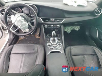 Zdjęcie 8 z 11 samochodu: 2023 ALFA ROMEO GIULIA SPRINT VIN:ZARFANAN0P7673778 - miniatura