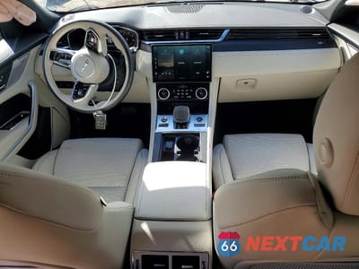 Zdjęcie 8 z 13 samochodu: 2025 JAGUAR F-PACE R-DYNAMIC S VIN:SADCT2FU3SA753906 - miniatura