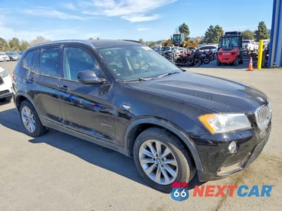 Czwarte zdjęcie samochodu z boku: 2014 BMW X3 XDRIVE28I VIN:5UXWX9C57E0D39302 - miniatura