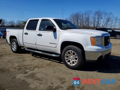 Czwarte zdjęcie samochodu z boku: 2008 GMC SIERRA K1500 VIN:2GTEK13C681336182 - miniatura