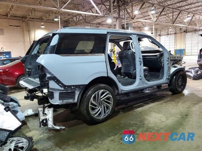 Trzecie zdjęcie samochodu z tyłu: 2025 LINCOLN NAVIGATOR RESERVE VIN:5LMJJ2LG2SEL13474 - miniatura