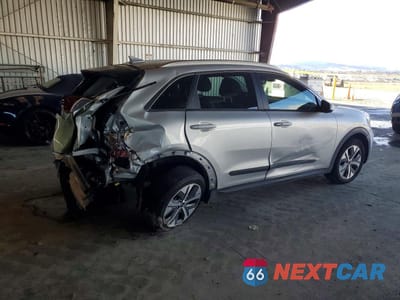Trzecie zdjęcie samochodu z tyłu: 2020 KIA NIRO EV EX VIN:KNDCC3LGXL5062530 - miniatura