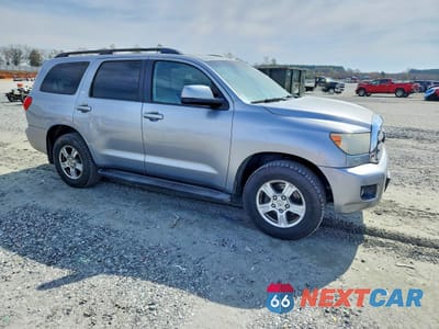 Czwarte zdjęcie samochodu z boku: 2013 TOYOTA SEQUOIA SR5 VIN:5TDBW5G11DS079748 - miniatura