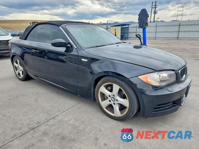 Czwarte zdjęcie samochodu z boku: 2008 BMW 135 I VIN:WBAUN93528VF56596 - miniatura