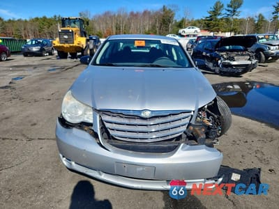 Piąte zdjęcie samochodu w środku: 2010 CHRYSLER SEBRING TOURING VIN:1C3CC4FB4AN118243 - miniatura