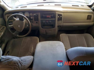 Zdjęcie 8 z 12 samochodu: 2004 DODGE RAM 1500 ST VIN:1D7HA18D04S655448 - miniatura