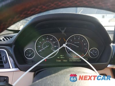Zdjęcie 9 z 12 samochodu: 2019 BMW 330XI VIN:WBA8K3C59KA484251 - miniatura