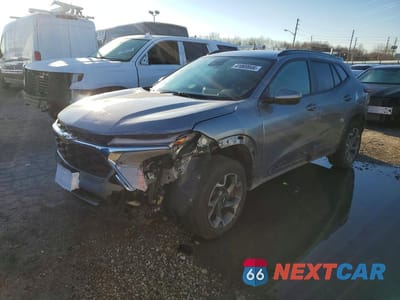 2025 CHEVROLET TRAX 1LT KL77LHEP9SC171404 - główne zdjęcie licytacji z USA - miniatura