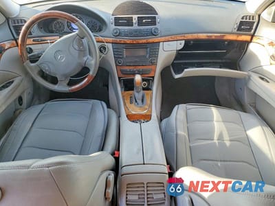 Zdjęcie 8 z 11 samochodu: 2003 MERCEDES-BENZ E 320 VIN:WDBUF65J93A225776 - miniatura