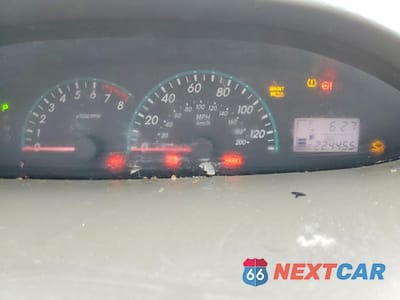 Zdjęcie 9 z 12 samochodu: 2009 TOYOTA YARIS VIN:JTDBT903894059107 - miniatura