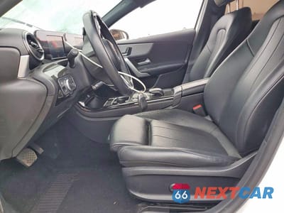Zdjęcie 7 z 11 samochodu: 2019 MERCEDES-BENZ A 220 VIN:WDD3G4EB8KW028600 - miniatura