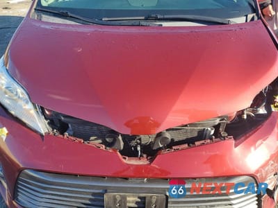 Zdjęcie 12 z 12 samochodu: 2019 TOYOTA SIENNA XLE PREMIUM 7-PASSENGER VIN:5TDDZ3DC9KS215356 - miniatura