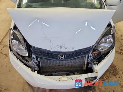 Zdjęcie 11 z 12 samochodu: 2013 HONDA FIT SPORT VIN:JHMGE8H59DC069951 - miniatura