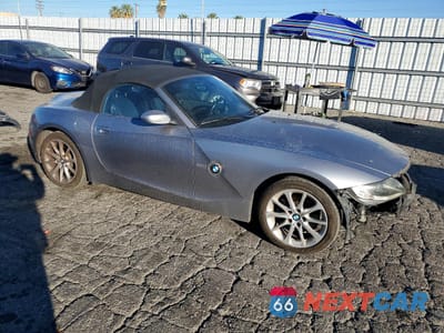 Czwarte zdjęcie samochodu z boku: 2006 BMW Z4 3.0 VIN:4USBU33556LW68934 - miniatura