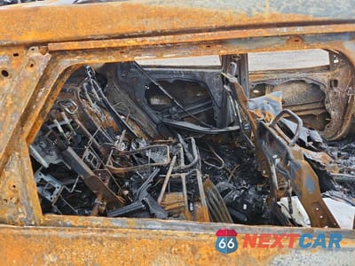 Zdjęcie 10 z 11 samochodu: 2023 HYUNDAI TUCSON SEL VIN:5NMJFCAE3PH245755 - miniatura