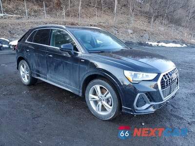 Czwarte zdjęcie samochodu z boku: 2021 AUDI Q3 PREMIUM S LINE 45 VIN:WA1DECF38M1115526 - miniatura