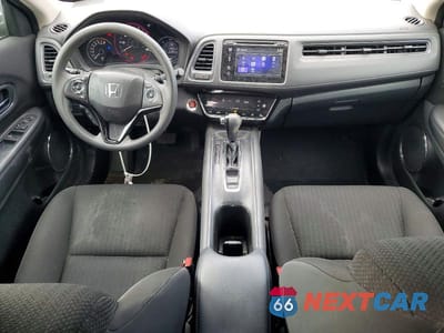 Zdjęcie 8 z 12 samochodu: 2017 HONDA HR-V EX VIN:3CZRU6H52HM711961 - miniatura
