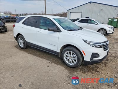 Czwarte zdjęcie samochodu z boku: 2022 CHEVROLET EQUINOX LS VIN:3GNAXHEV5NS245578 - miniatura