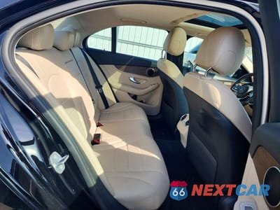 Zdjęcie 10 z 11 samochodu: 2019 MERCEDES-BENZ C 300 4MATIC VIN:55SWF8EB7KU292475 - miniatura