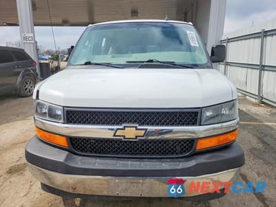 Piąte zdjęcie samochodu w środku: 2017 CHEVROLET EXPRESS DELIVERY VAN VIN:1GAZGPFG6H1122277 - miniatura