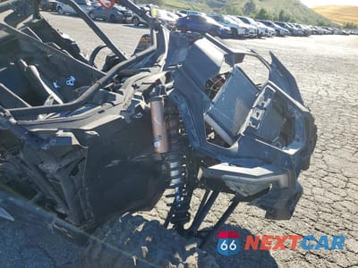 Zdjęcie 9 z 10 samochodu: 2025 CAN-AM MAVERICK X3 UTILITY VEHICLE VIN:3JBVGAV27SE000026 - miniatura
