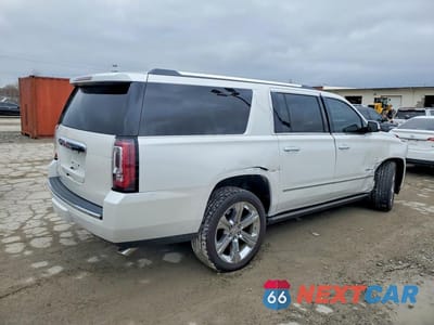 Trzecie zdjęcie samochodu z tyłu: 2018 GMC YUKON XL DENALI VIN:1GKS1HKJ5JR172150 - miniatura