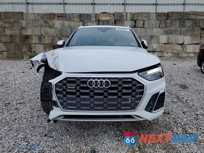 Piąte zdjęcie samochodu w środku: 2025 AUDI SQ5 PREMIUM PLUS VIN:WA1B4AFY9S2028378 - miniatura