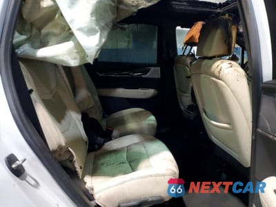 Zdjęcie 11 z 13 samochodu: 2023 CADILLAC XT6 SPORT VIN:1GYKPGRS5PZ120667 - miniatura