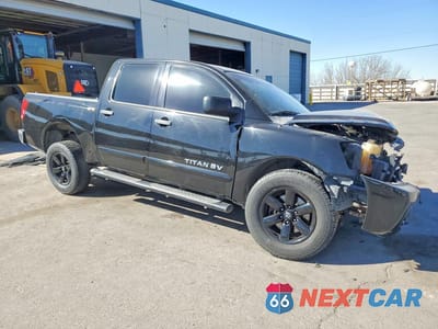 Czwarte zdjęcie samochodu z boku: 2012 NISSAN TITAN SV VIN:1N6BA0ED5CN307170 - miniatura