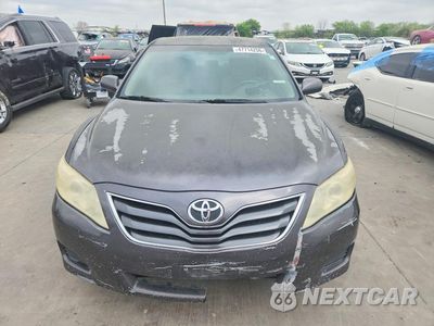 Piąte zdjęcie samochodu w środku: 2010 TOYOTA CAMRY BASE VIN:4T1BF3EK4AU035360 - miniatura