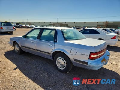 Drugie zdjęcie samochodu z przodu: 1994 BUICK CENTURY SPECIAL VIN:3G4AG55M7RS611671 - miniatura