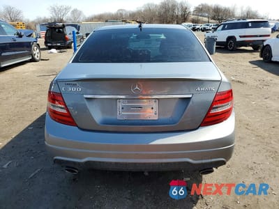 Zdjęcie 6 z 11 samochodu: 2014 MERCEDES-BENZ C 300 4MATIC VIN:WDDGF8AB5ER320192 - miniatura
