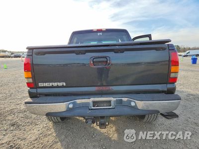 Zdjęcie 6 z 13 samochodu: 2004 GMC NEW SIERRA K1500 VIN:2GTEK13T041382682 - miniatura