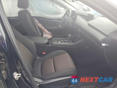 Zdjęcie 7 z 12 samochodu: 2020 MAZDA 3 VIN:3MZBPABL0LM135074 - miniatura